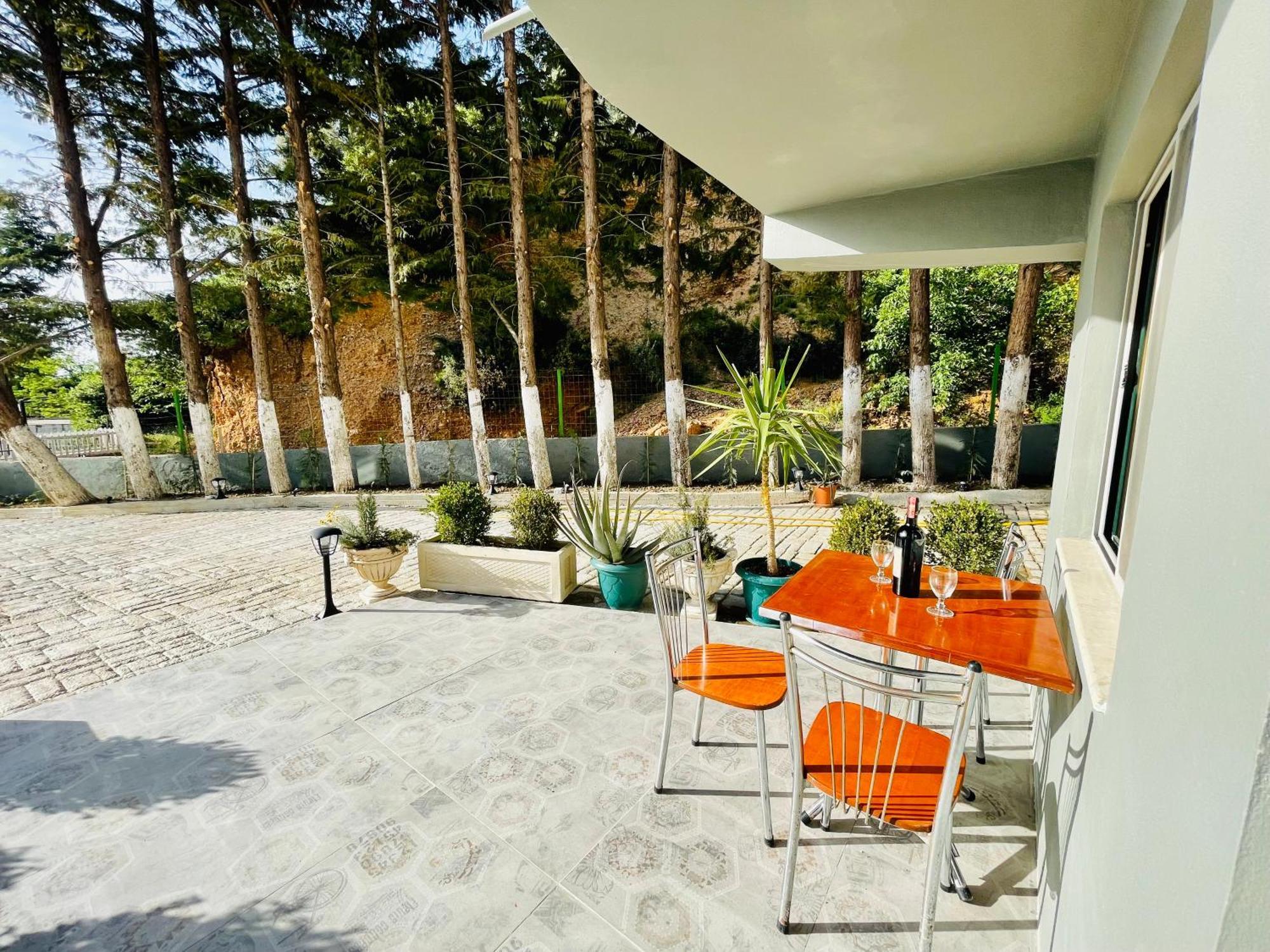 Vila3 3* Wlora